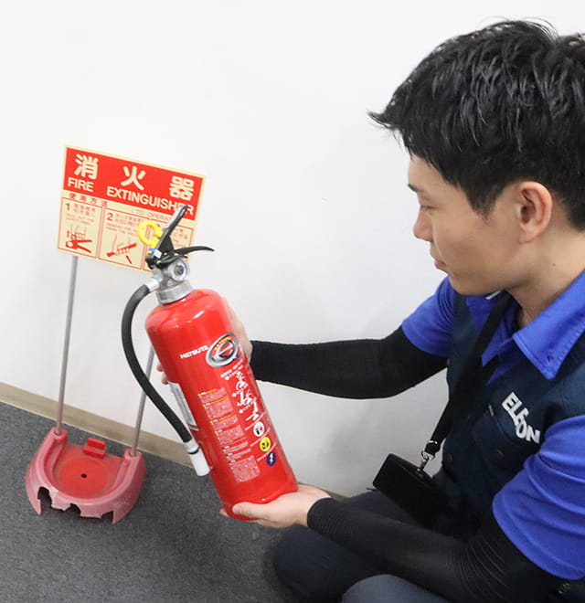 オフィスビル｜消火器の交換